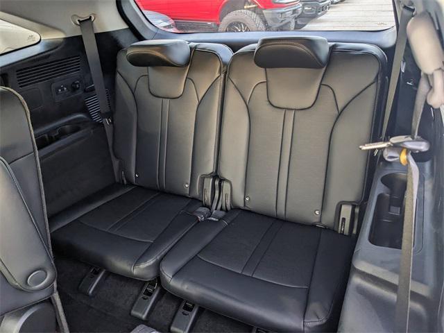 new 2025 Kia Sorento Hybrid car, priced at $37,432