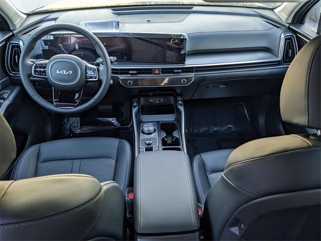 new 2025 Kia Sorento Hybrid car, priced at $37,432