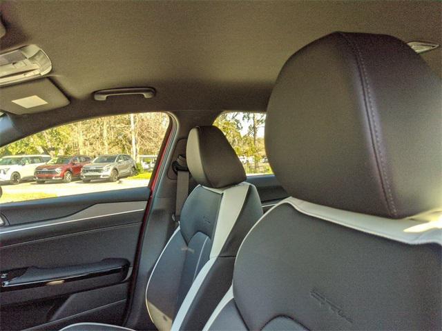new 2025 Kia K5 car, priced at $28,575