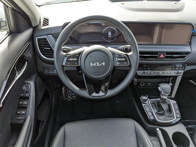 new 2025 Kia Seltos car, priced at $26,920