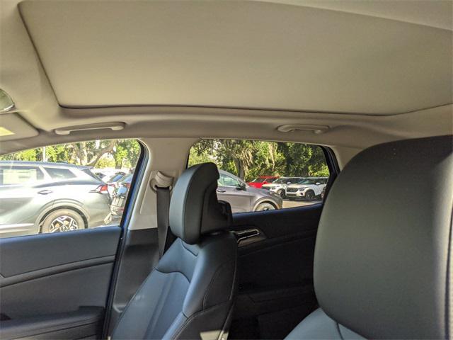 new 2026 Kia Sportage car, priced at $33,961