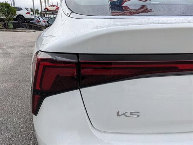 new 2025 Kia K5 car, priced at $27,795