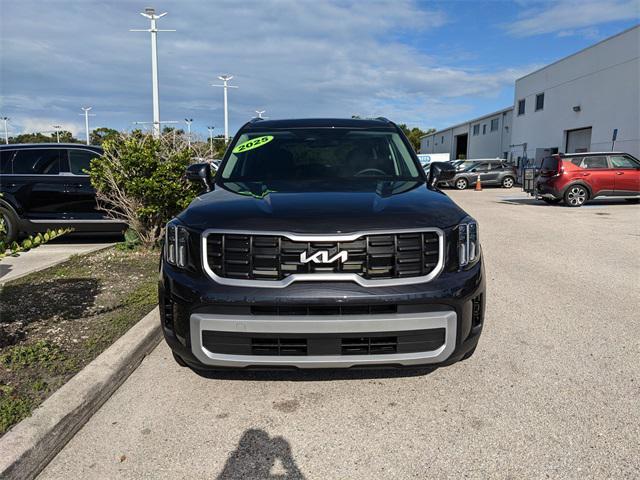 new 2025 Kia Telluride car, priced at $39,698