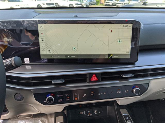 new 2025 Kia Sorento car, priced at $35,422