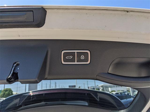 used 2022 Kia Sorento car, priced at $29,485