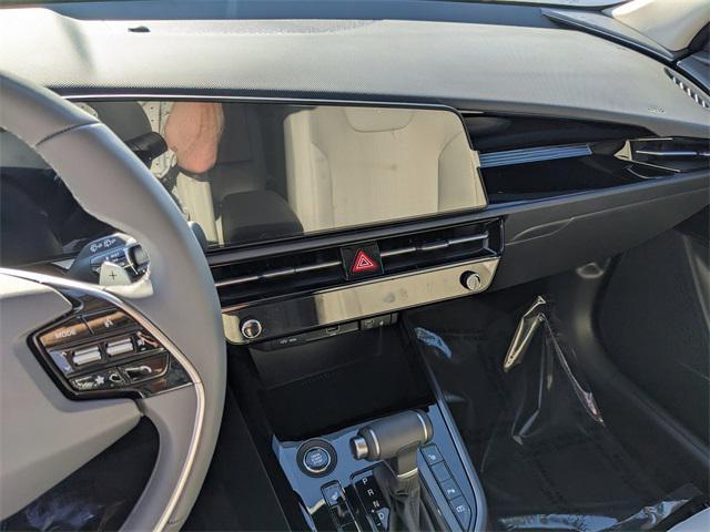 new 2025 Kia Niro car, priced at $28,031