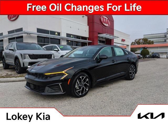 new 2025 Kia K5 car, priced at $35,335