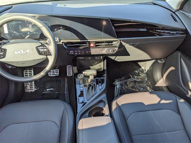 new 2025 Kia Niro car, priced at $31,306