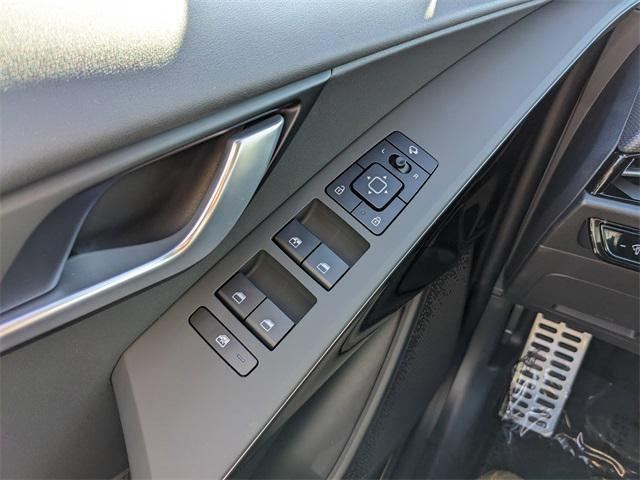 new 2025 Kia Niro car, priced at $31,306