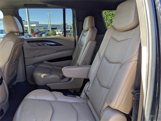 used 2020 Cadillac Escalade ESV car, priced at $51,995