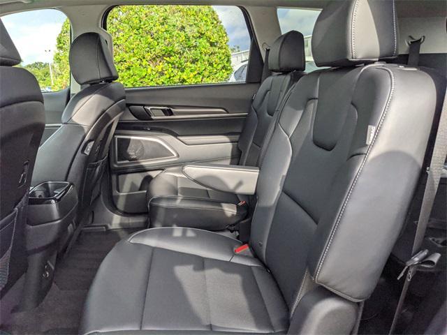 new 2025 Kia Telluride car, priced at $39,698