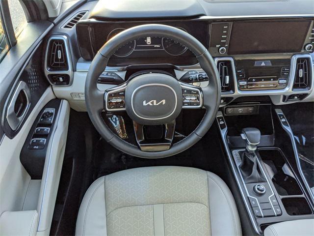 used 2022 Kia Sorento car, priced at $25,995