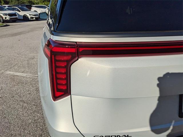 new 2026 Kia Carnival Hybrid car, priced at $52,634