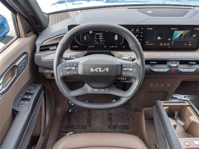 new 2024 Kia EV9 car, priced at $67,310