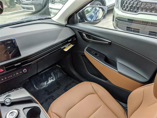 new 2025 Kia EV6 car, priced at $48,175