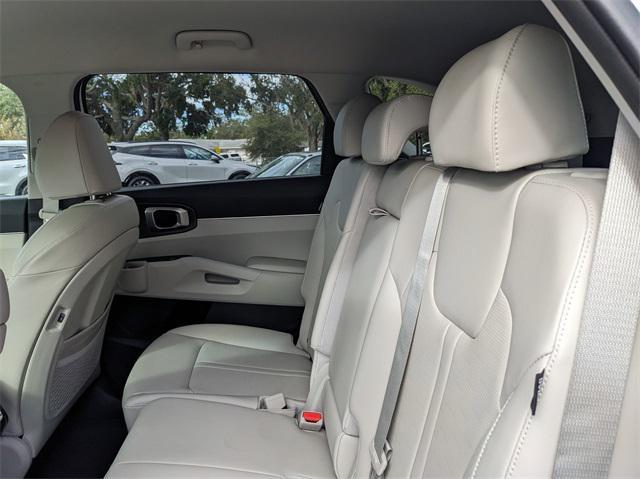 new 2025 Kia Sorento car, priced at $34,301
