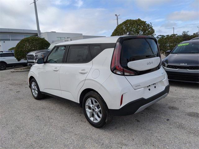 new 2025 Kia Soul car, priced at $22,185