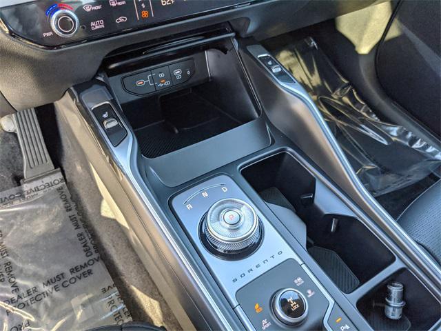new 2025 Kia Sorento Hybrid car, priced at $37,830