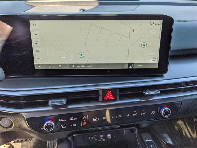 new 2025 Kia Sorento Hybrid car, priced at $37,830