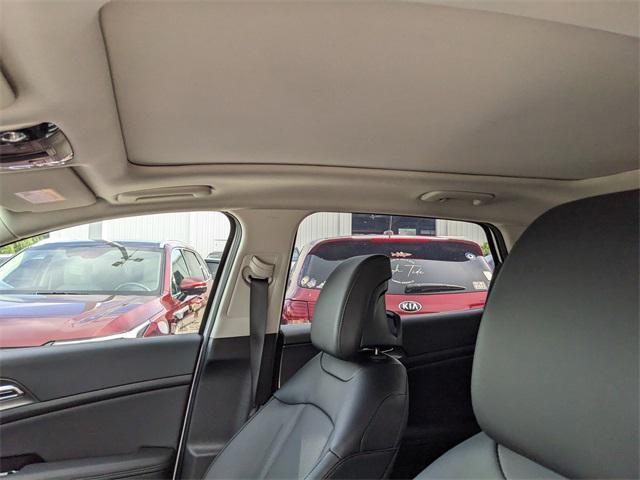 new 2025 Kia Sportage car, priced at $30,439