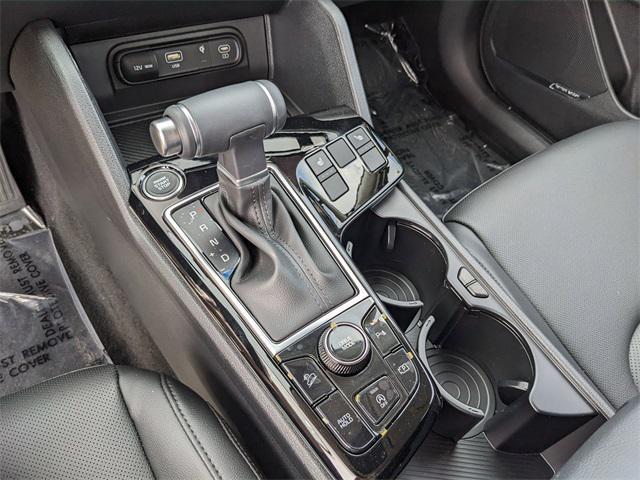 new 2025 Kia Sportage car, priced at $30,439