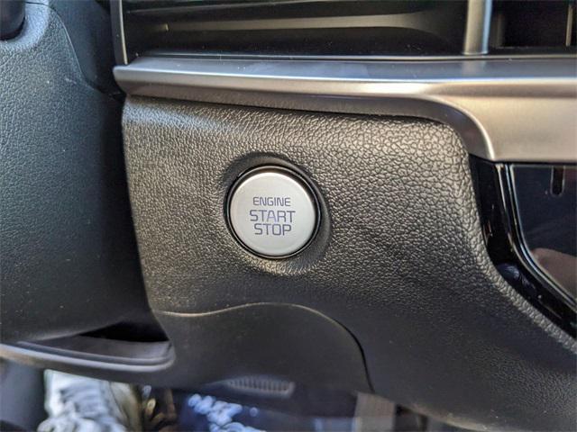 new 2025 Kia Sorento car, priced at $32,625