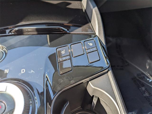 new 2025 Kia Sportage Hybrid car, priced at $33,250