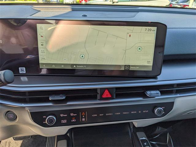 new 2025 Kia Sorento Hybrid car, priced at $36,428