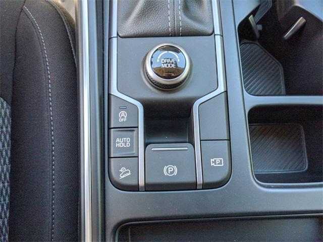 new 2025 Kia Sorento car, priced at $29,872