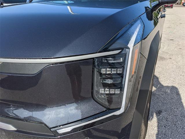 new 2026 Kia EV9 car, priced at $52,758