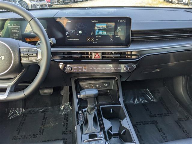 new 2025 Kia K5 car, priced at $28,575