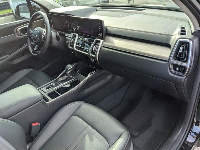 used 2023 Kia Sorento car, priced at $28,995
