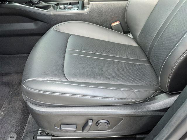 used 2023 Kia Sorento car, priced at $28,995