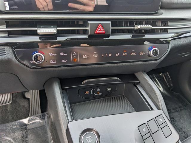 new 2026 Kia Sportage car, priced at $33,282