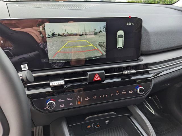 new 2026 Kia Sportage car, priced at $33,282