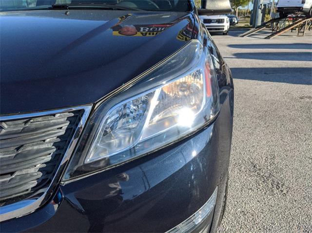 used 2016 Chevrolet Traverse car, priced at $13,558