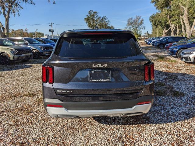 new 2025 Kia Sorento car, priced at $29,635