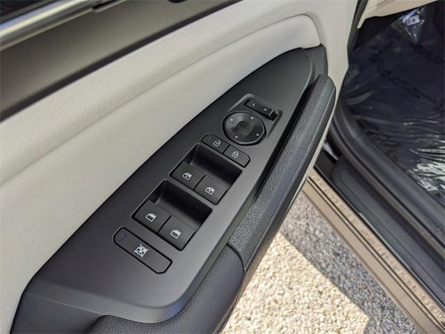 new 2026 Kia Sportage car, priced at $30,419