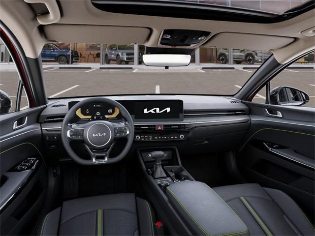 new 2025 Kia K5 car