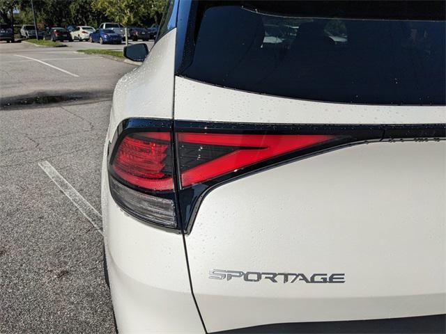 new 2025 Kia Sportage Hybrid car, priced at $33,256