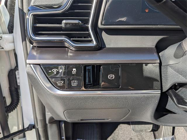 new 2025 Kia Sportage Hybrid car, priced at $33,256