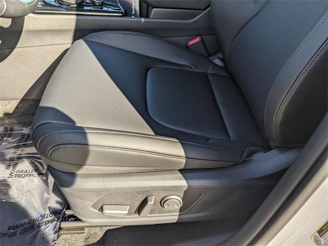 new 2025 Kia Sportage Hybrid car, priced at $33,256