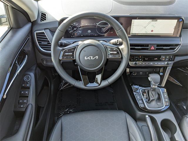 new 2025 Kia Seltos car, priced at $27,720