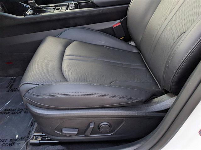 new 2025 Kia K5 car, priced at $35,075