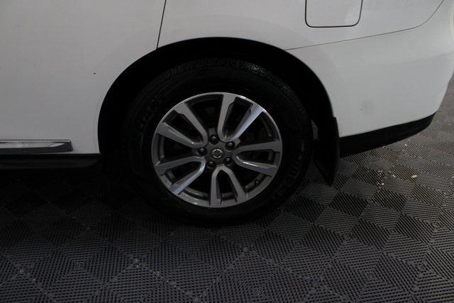used 2014 Nissan Pathfinder car, priced at $6,000