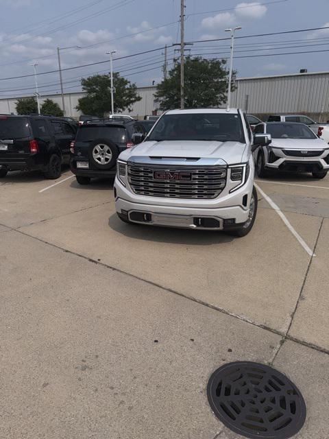 used 2024 GMC Sierra 1500 car, priced at $60,000