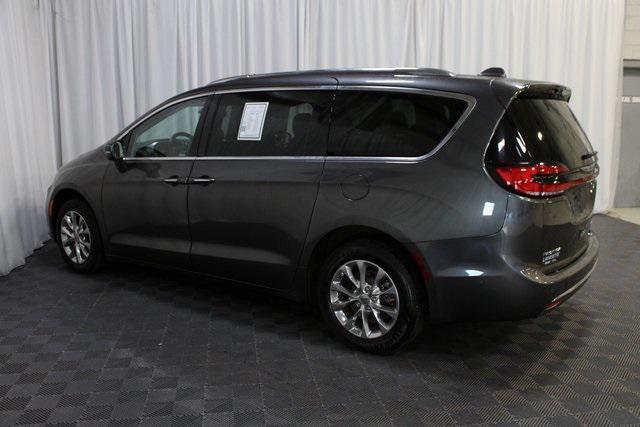 used 2021 Chrysler Pacifica car, priced at $23,000