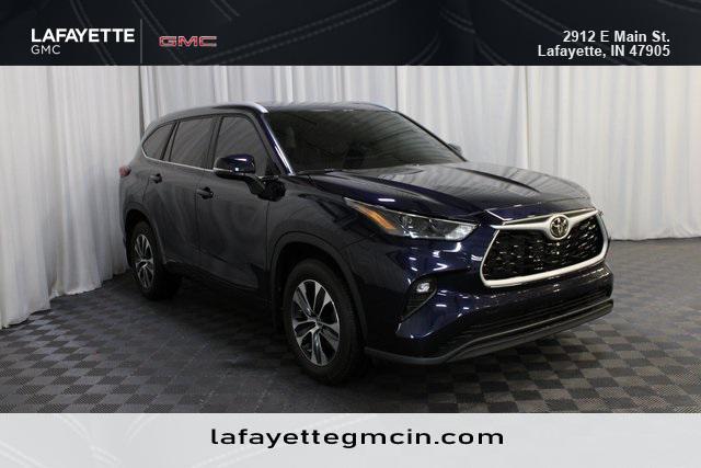 used 2023 Toyota Highlander car, priced at $42,500