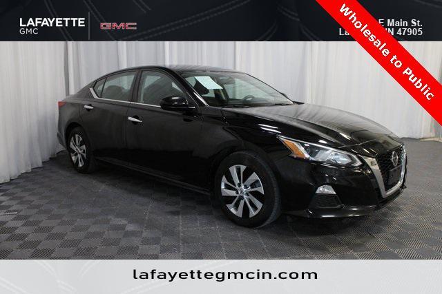 used 2020 Nissan Altima car, priced at $13,500