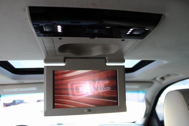 used 2015 GMC Yukon XL car, priced at $19,000